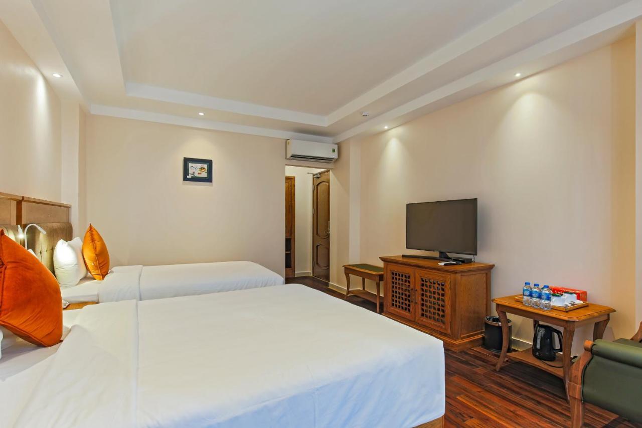 Hoang Lan Hotel Cidade de Ho Chi Minh Exterior foto