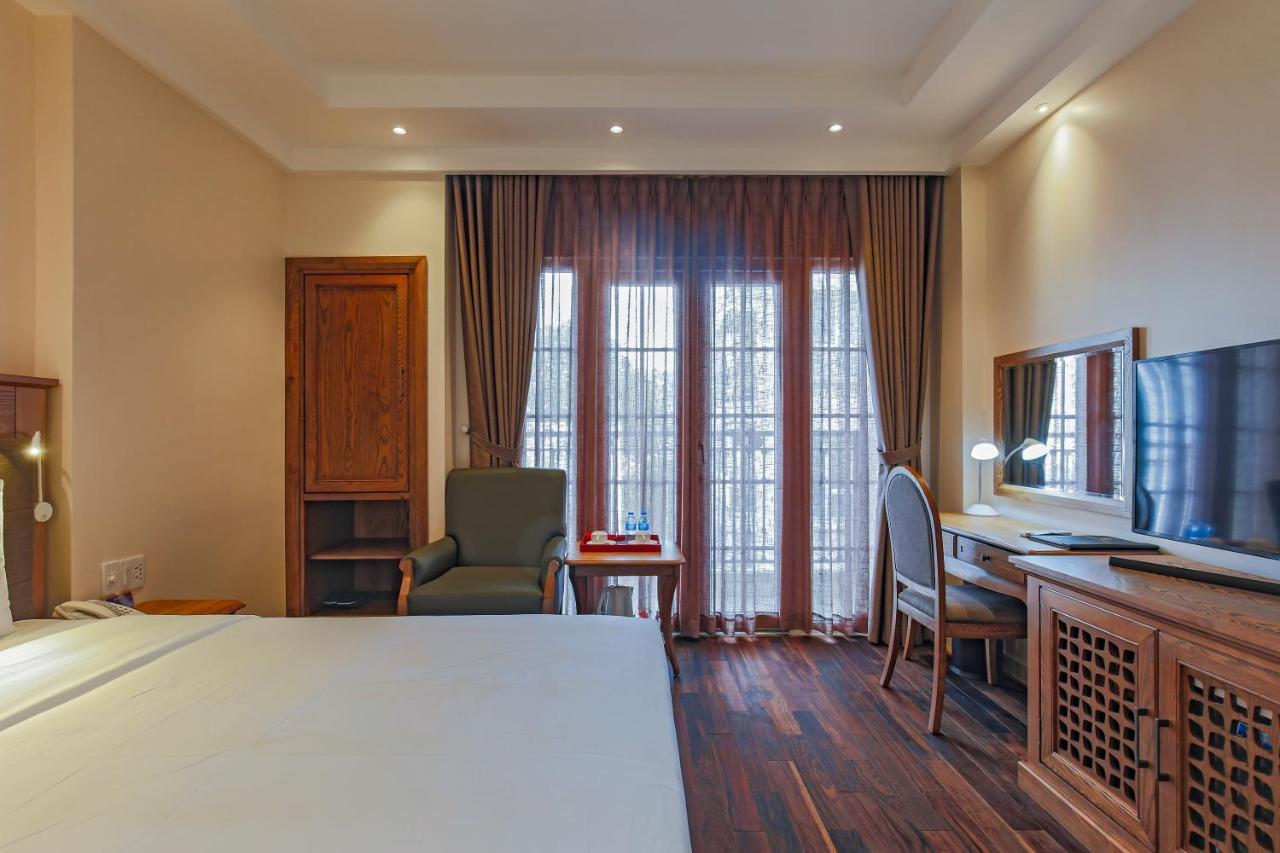 Hoang Lan Hotel Cidade de Ho Chi Minh Exterior foto