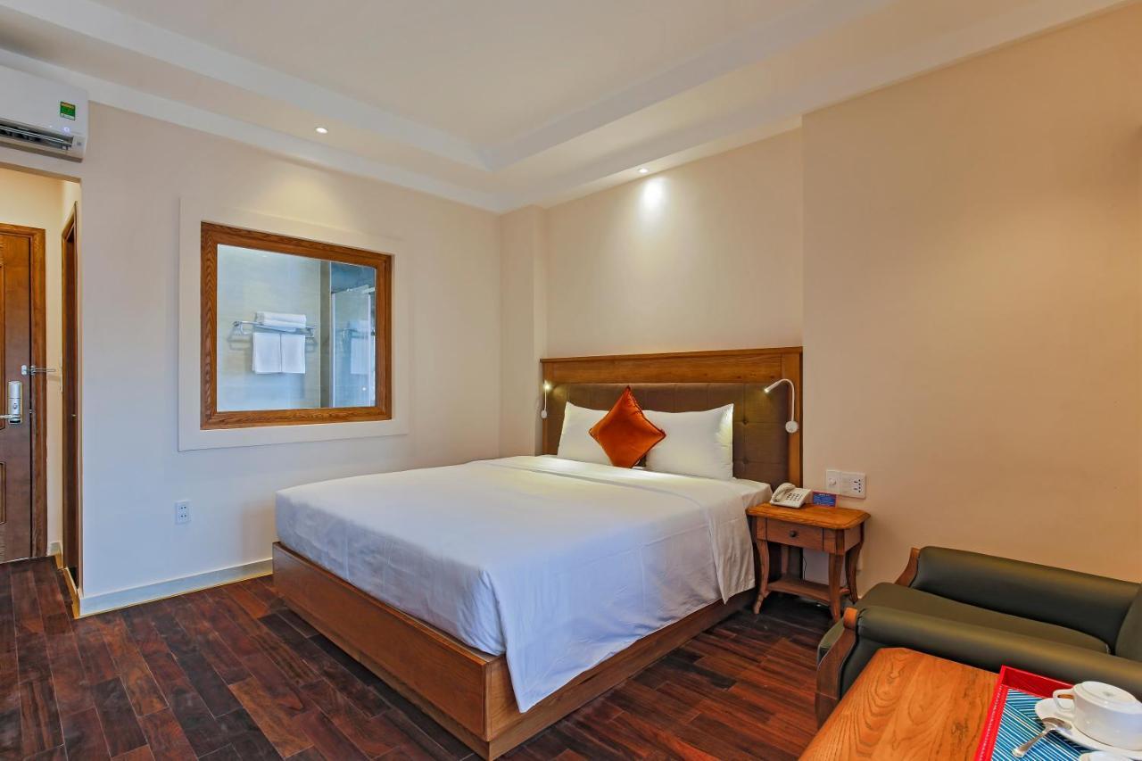 Hoang Lan Hotel Cidade de Ho Chi Minh Exterior foto