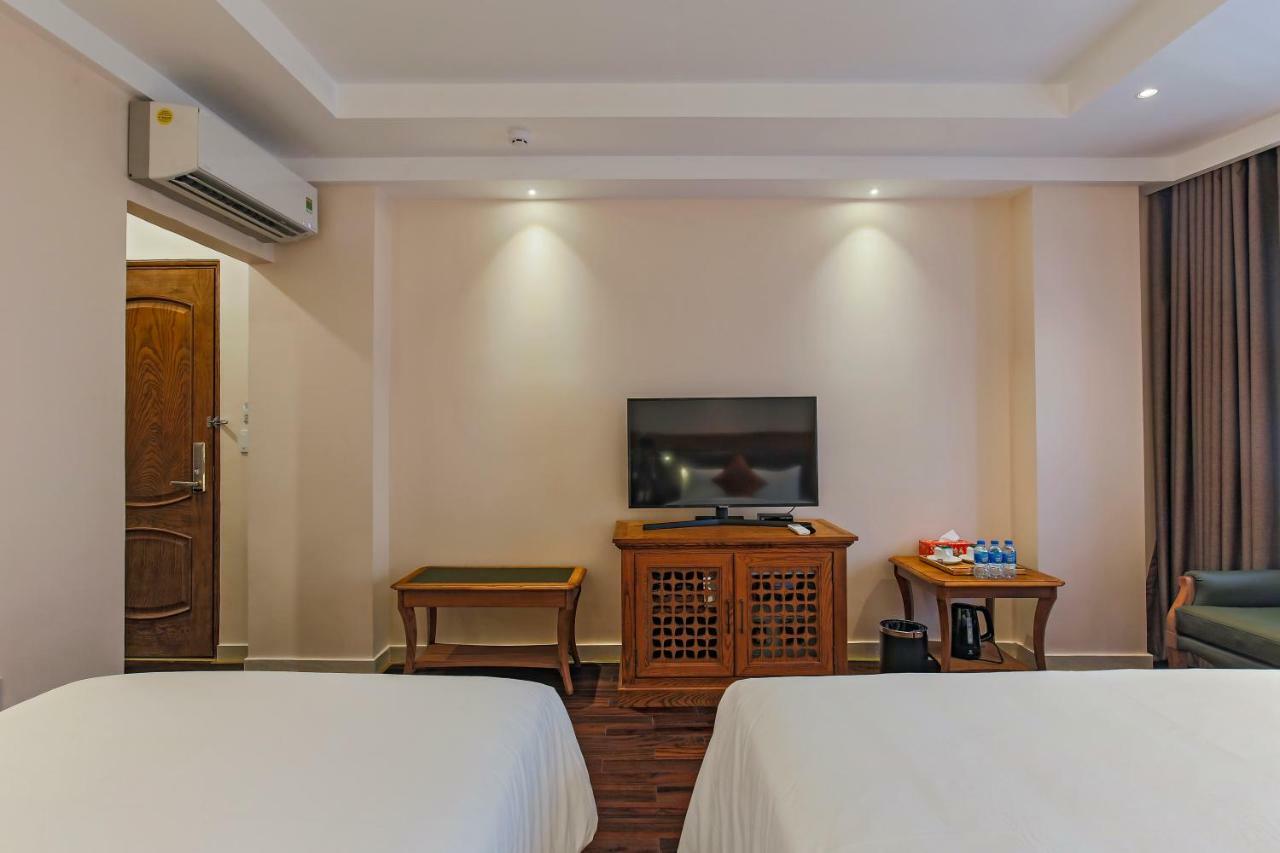 Hoang Lan Hotel Cidade de Ho Chi Minh Exterior foto