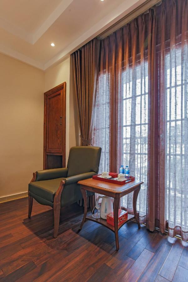 Hoang Lan Hotel Cidade de Ho Chi Minh Exterior foto