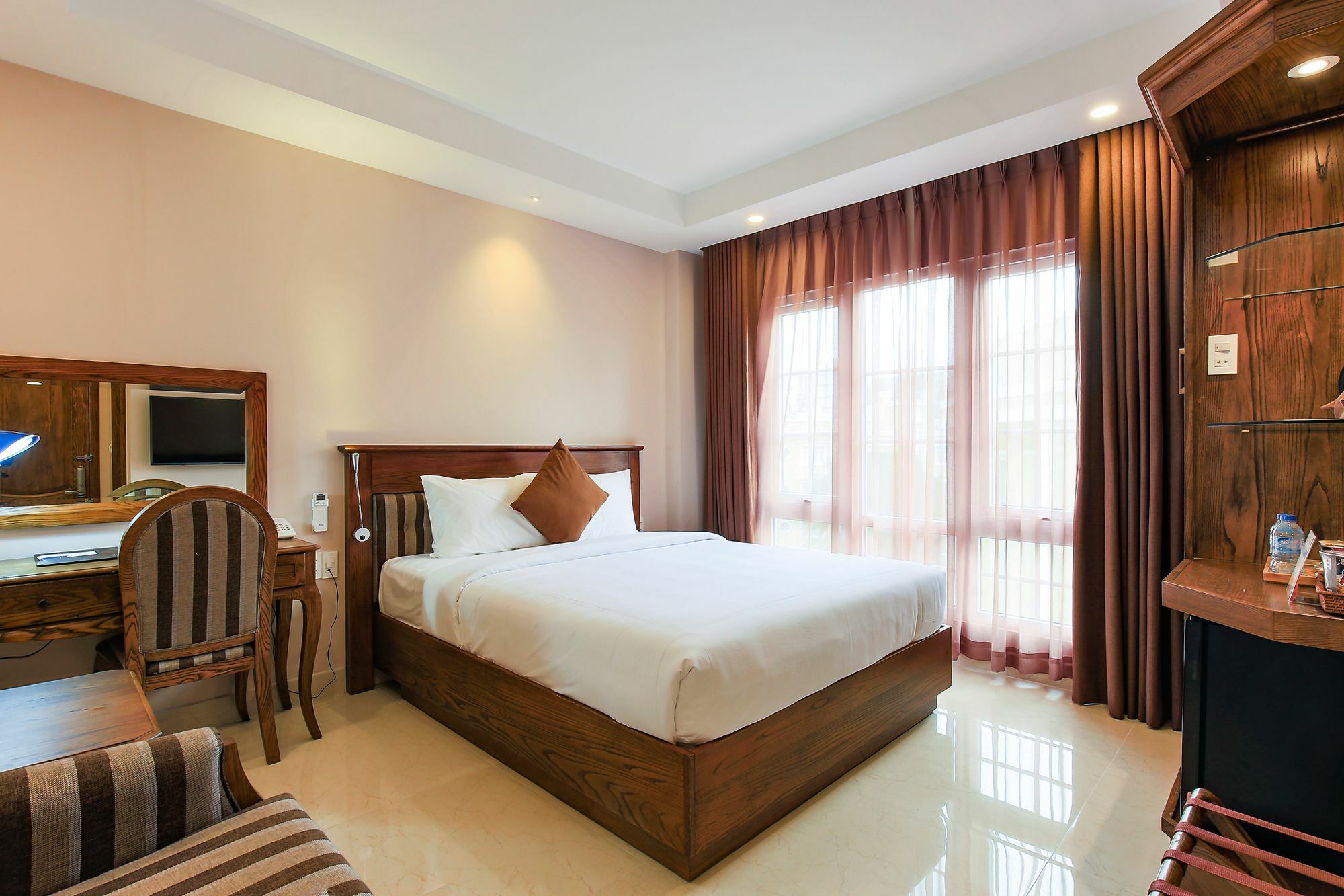 Hoang Lan Hotel Cidade de Ho Chi Minh Exterior foto