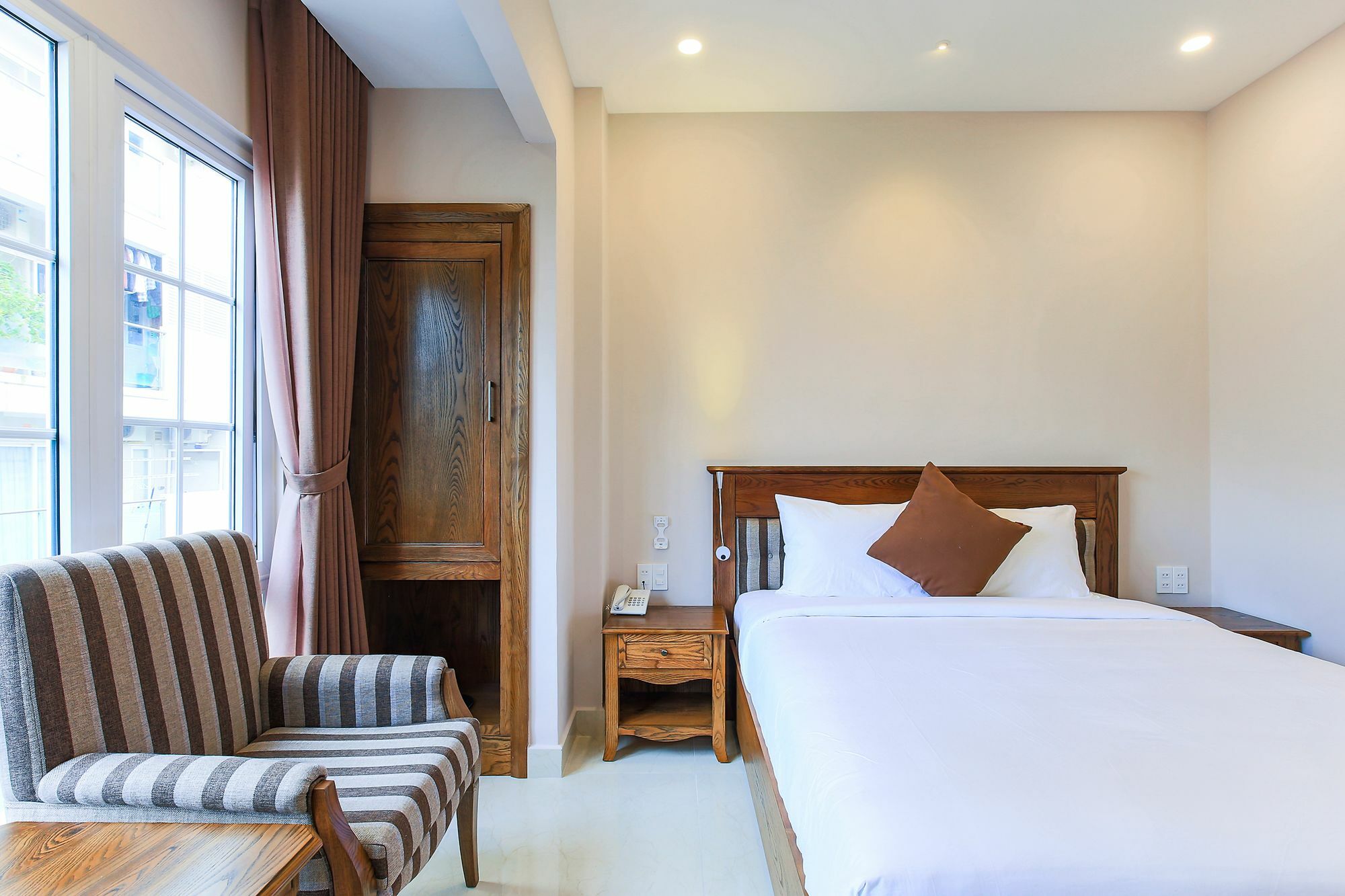 Hoang Lan Hotel Cidade de Ho Chi Minh Exterior foto