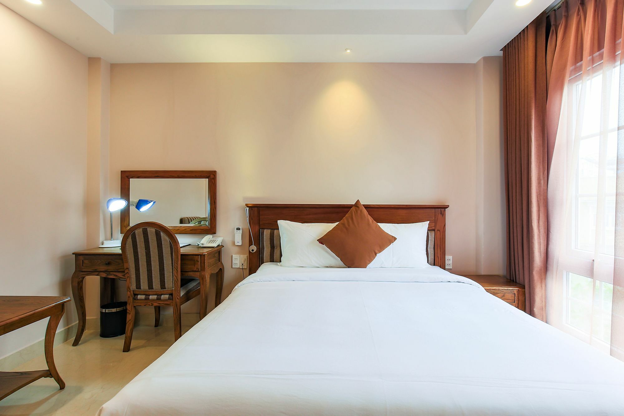 Hoang Lan Hotel Cidade de Ho Chi Minh Exterior foto