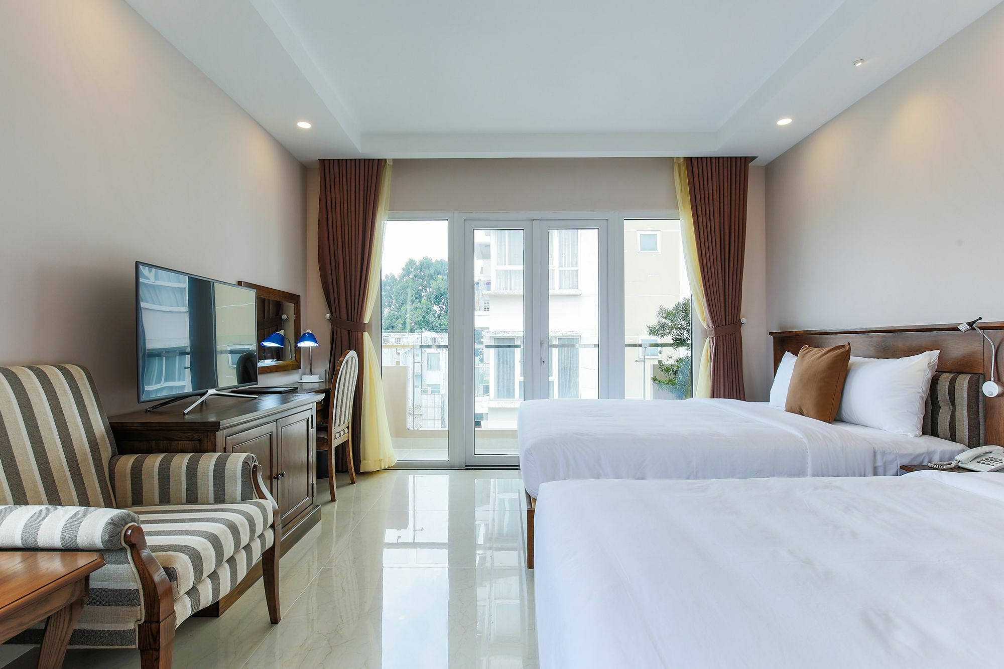 Hoang Lan Hotel Cidade de Ho Chi Minh Exterior foto