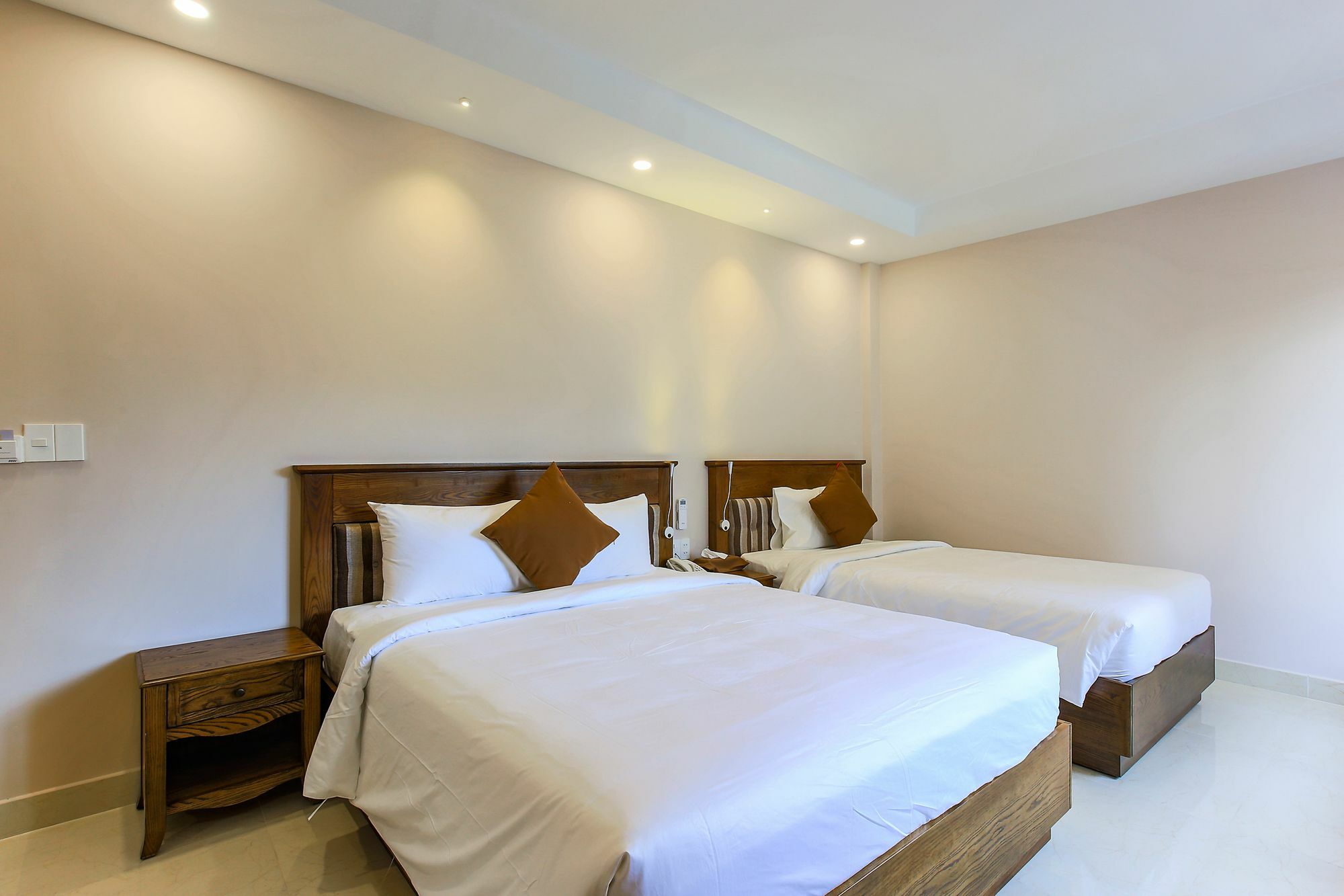 Hoang Lan Hotel Cidade de Ho Chi Minh Exterior foto