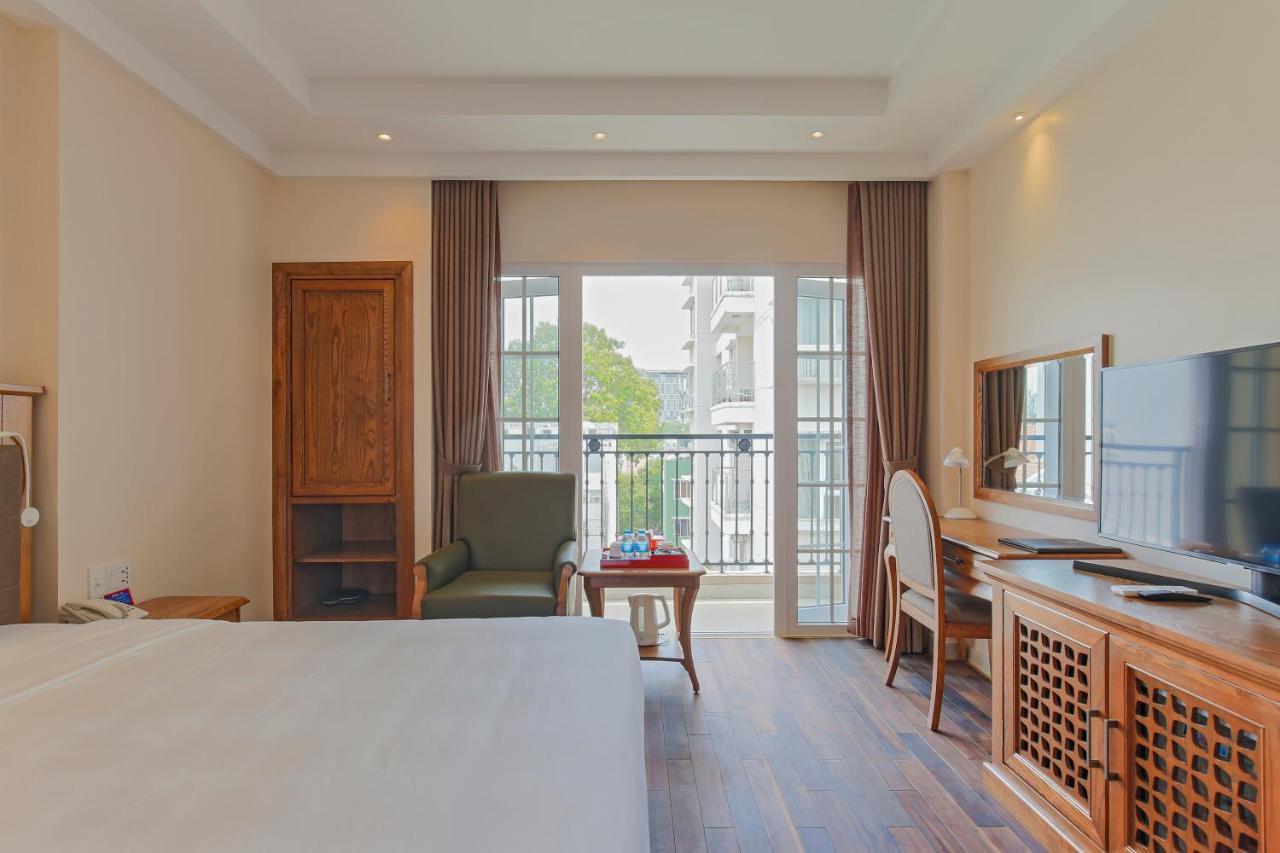 Hoang Lan Hotel Cidade de Ho Chi Minh Exterior foto